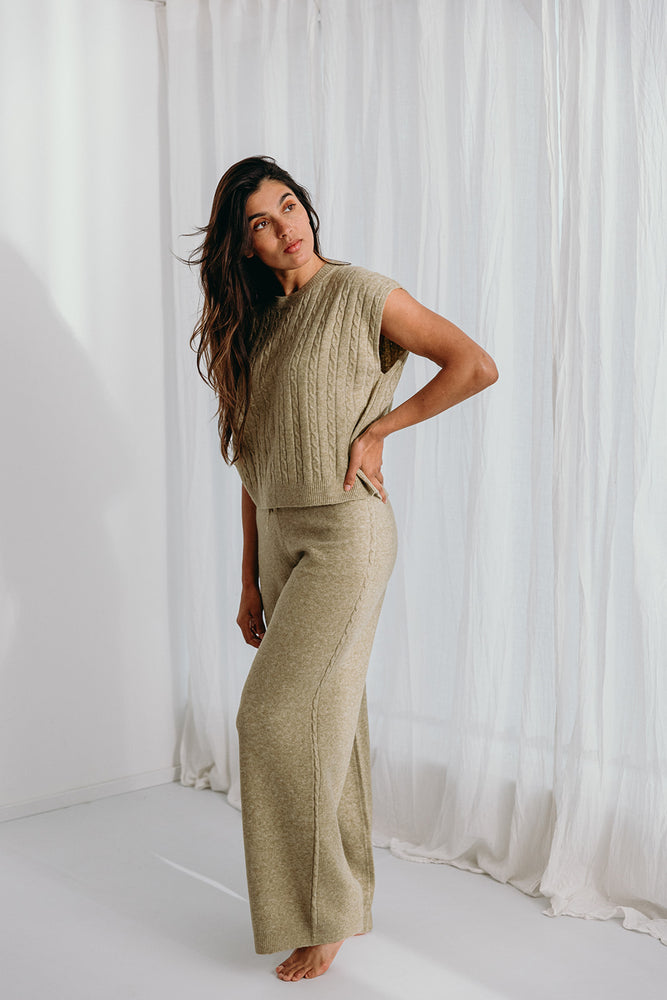 
                  
                    Donna cable knit pants
                  
                