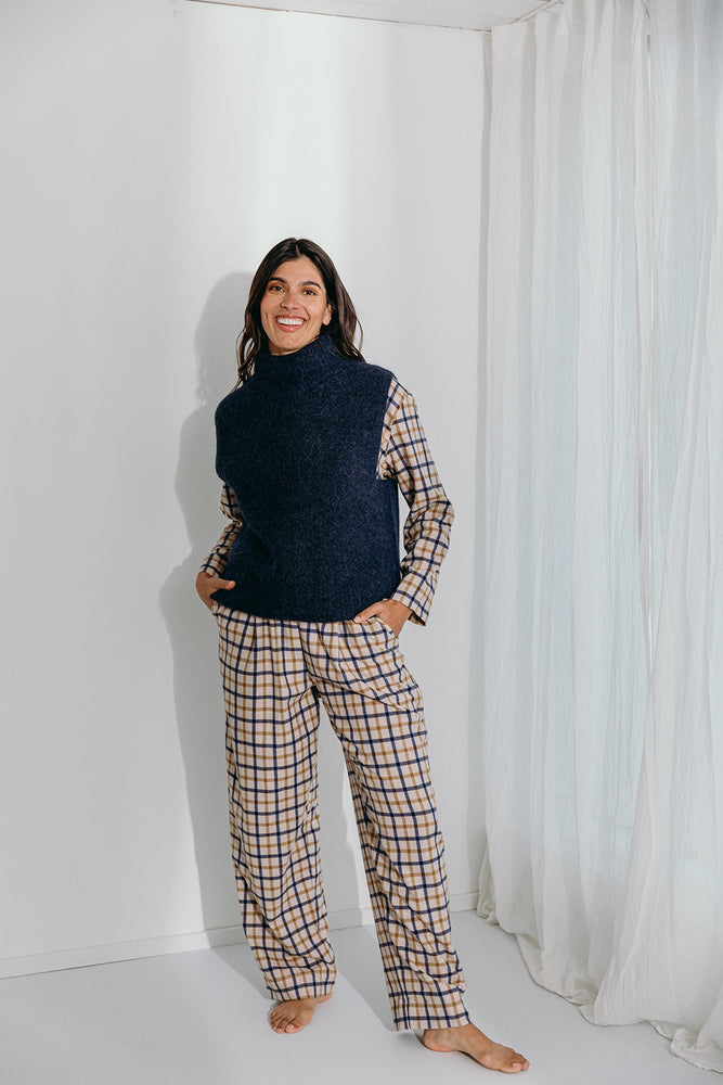 
                  
                    Dina high neck pullover
                  
                